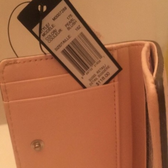 Marc Jacobs Wallet - Picture 5 of 6